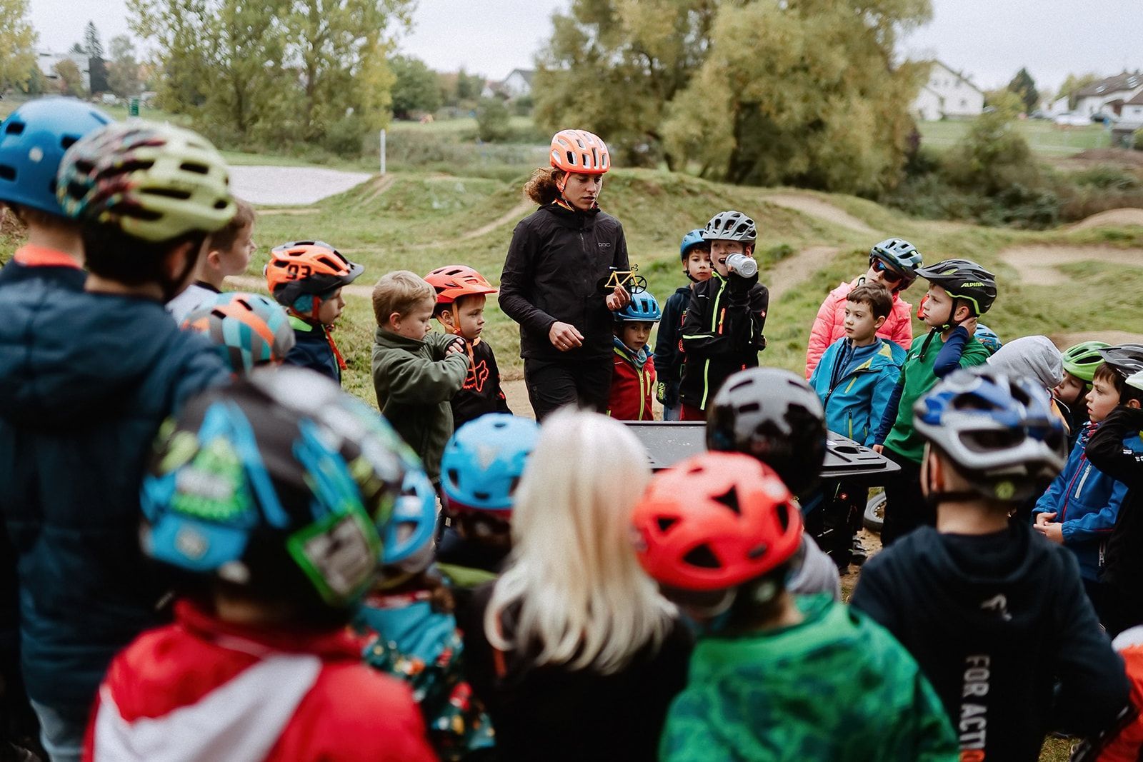Kids' riding skills on the pump track